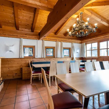 Weinberghof I Holiday home Kirchberg in Tirol